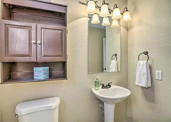 Private Pool Oasis | Near State Farm Stadium *