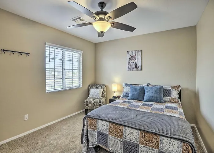 Private Pool Oasis | Near State Farm Stadium El Mirage