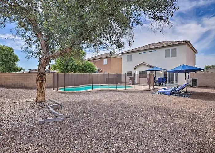 Dom wakacyjny Private Pool Oasis | Near State Farm Stadium El Mirage